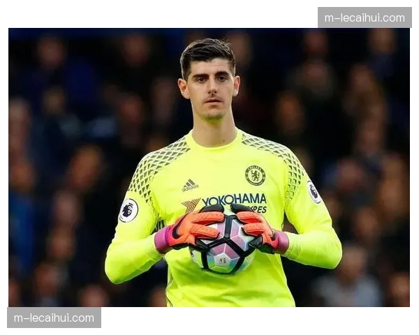 关键数据：瓦伦西亚门将玛玛达什维利单场完成8次扑救，创个人赛季新高